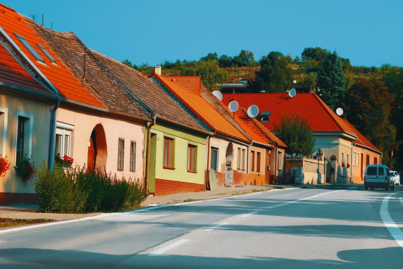 Nákup staršího rodinného domu vyjde až o 11 procent levněji než loni